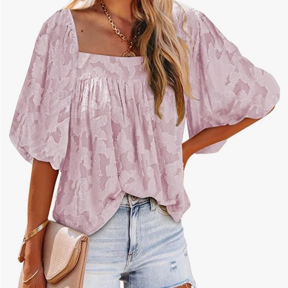 EVALESS light pink floral flowy top in Large